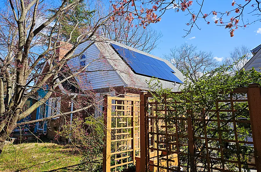 Photo of solar panels on Miguel Franco's home