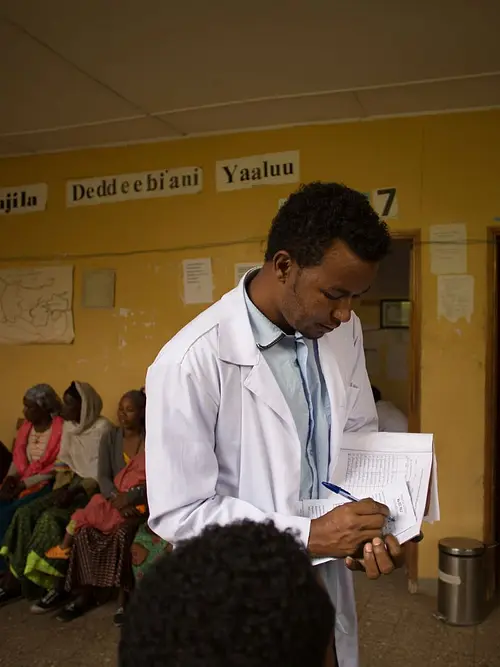 Ethiopia doctor at clinic