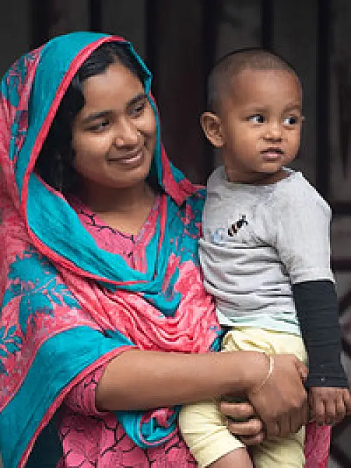 Mother and child in Bangladesh