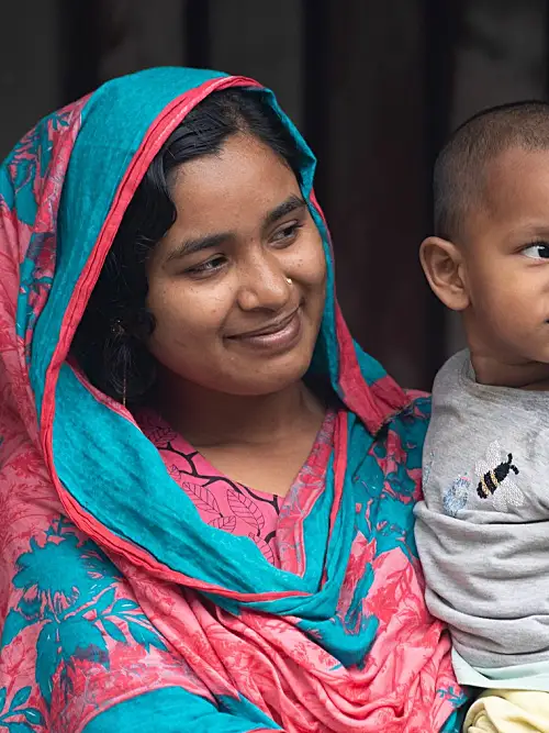 Bangladesh mother and child