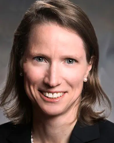 Headshot of Pia Macdonald