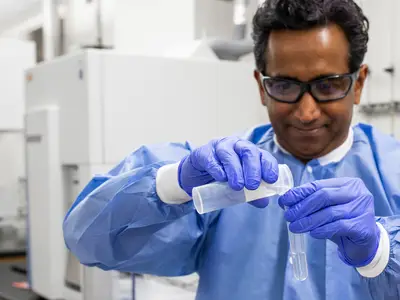 RTI laboratories conducting tests on water samples
