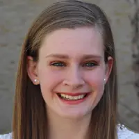 Headshot of Molly Frommer