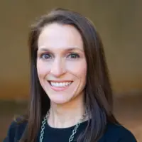 Nicole Mills headshot