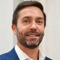 Tom Bishop