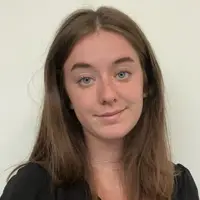 Headshot of Lauren Reynolds