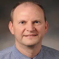 Headshot of Doug Currivan