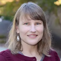 Headshot of Sandra Staklis
