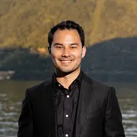 Headshot of Chris Johns