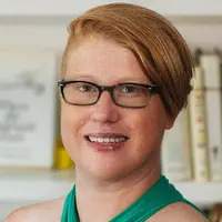 Headshot of Kristy Lowther