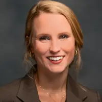 Headshot of Devin Oxner
