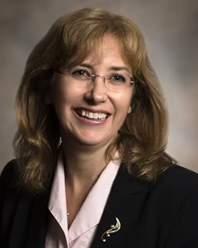 Stephanie Earnshaw