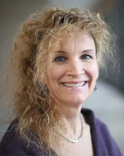 Katherine McKnight