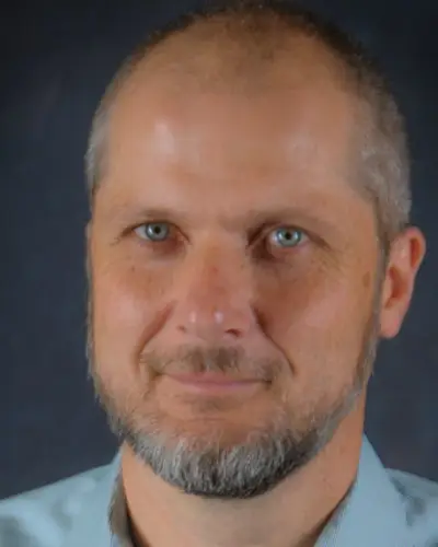 Alex Kral