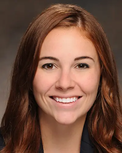 Megan Waggy Headshot