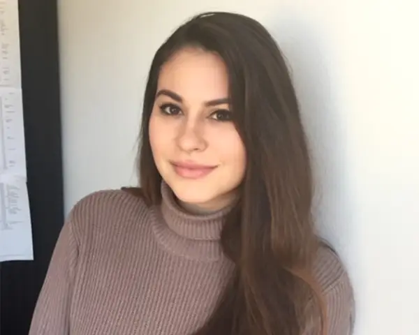 Headshot of Katherine Hoogesteyn