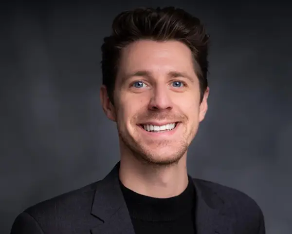 Headshot of Luke Muenter