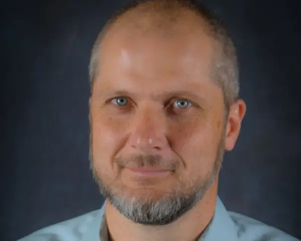 Alex Kral