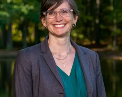 Headshot of Toddi Steelman with her smiling outside