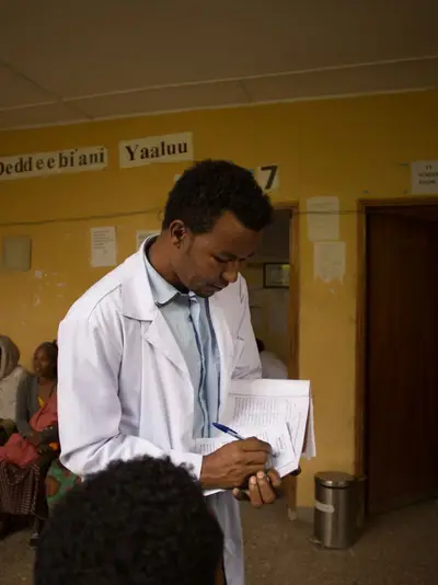 Ethiopia doctor at clinic