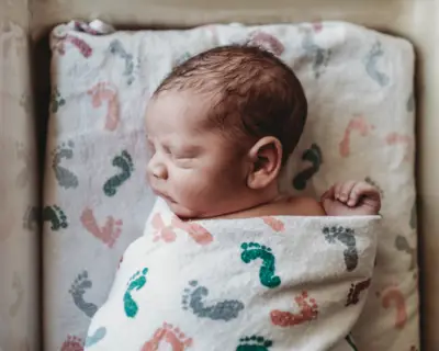 Newborn in hospital 