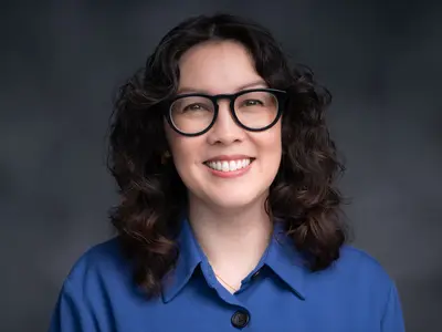 Jennifer Greer headshot