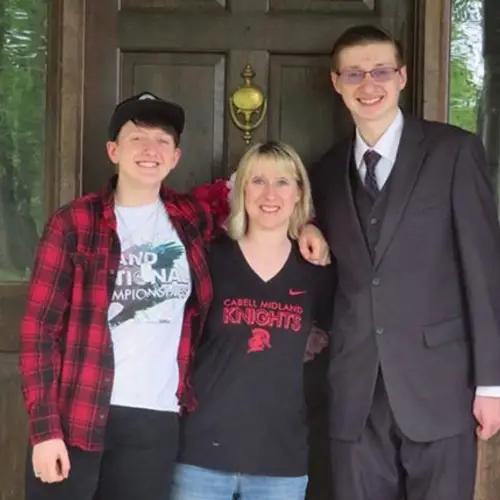 Caregiver and advocate Kellie with her family