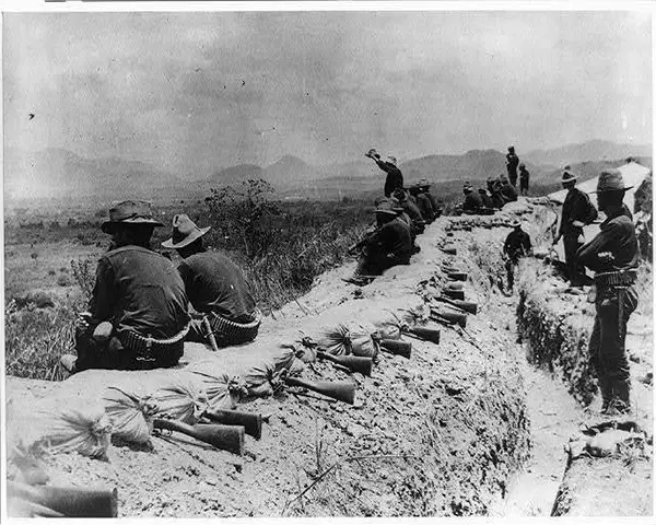 Archival photo of U.S. troops in Cuba during the Spanish-American War.