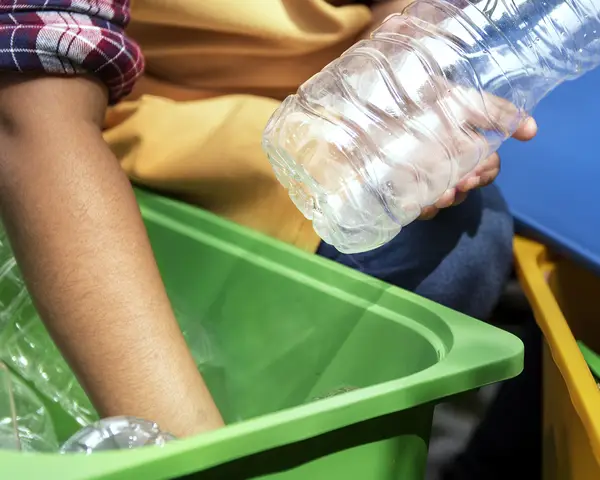 Recycling plastic bottle